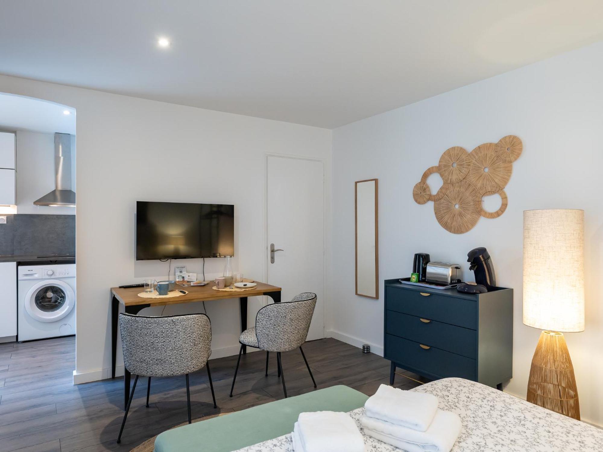Apartmán Secret Cache De Valmy Lyon Exteriér fotografie
